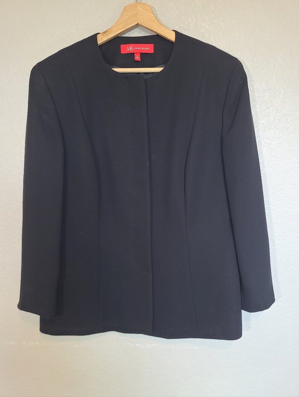 Anne Klein Black Collarless Tailored Blazer Jacket Size 12 Minimalist Sleek